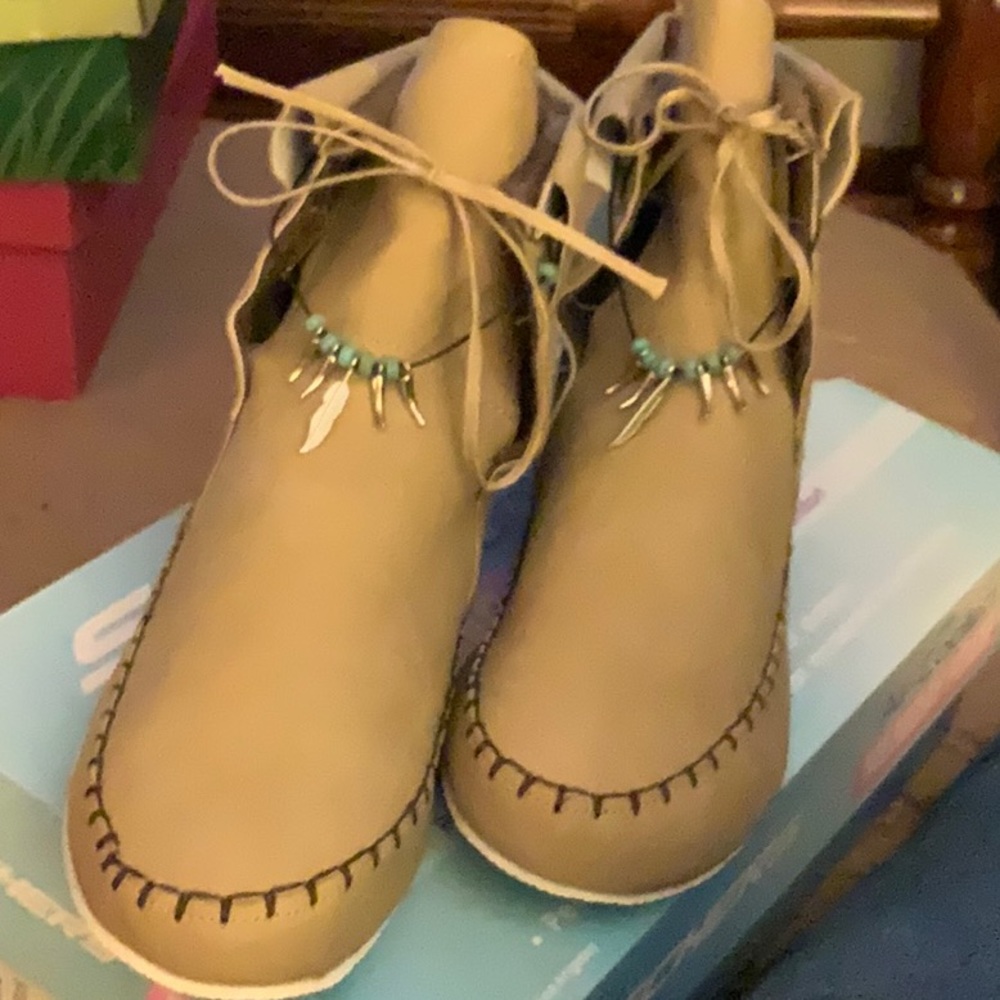 Women’s Ankle high Marcussen’s